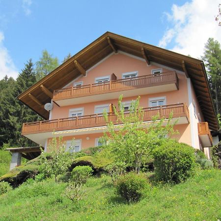 Haus Kraller-Urlaub Mit Seeblick Apartman Millstatt Kültér fotó