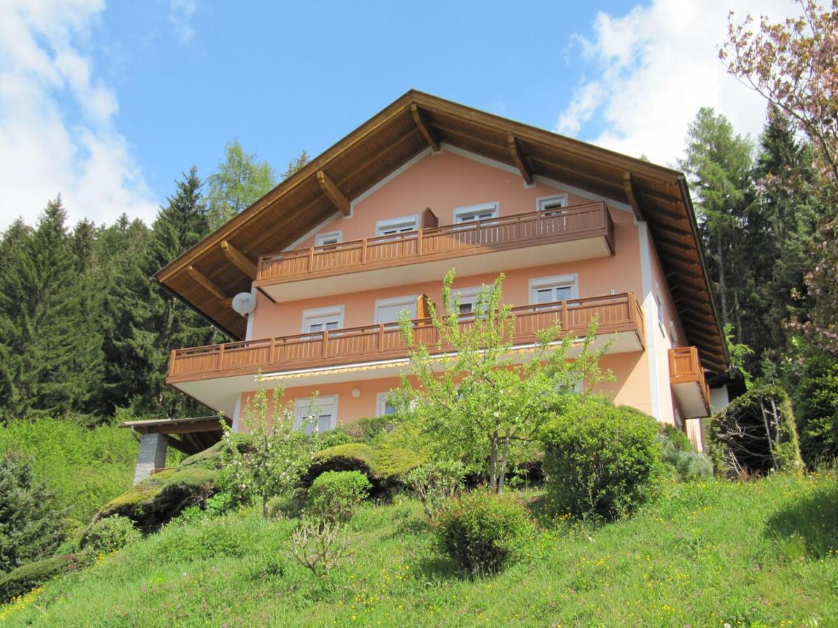 Haus Kraller-Urlaub Mit Seeblick Apartman Millstatt Kültér fotó