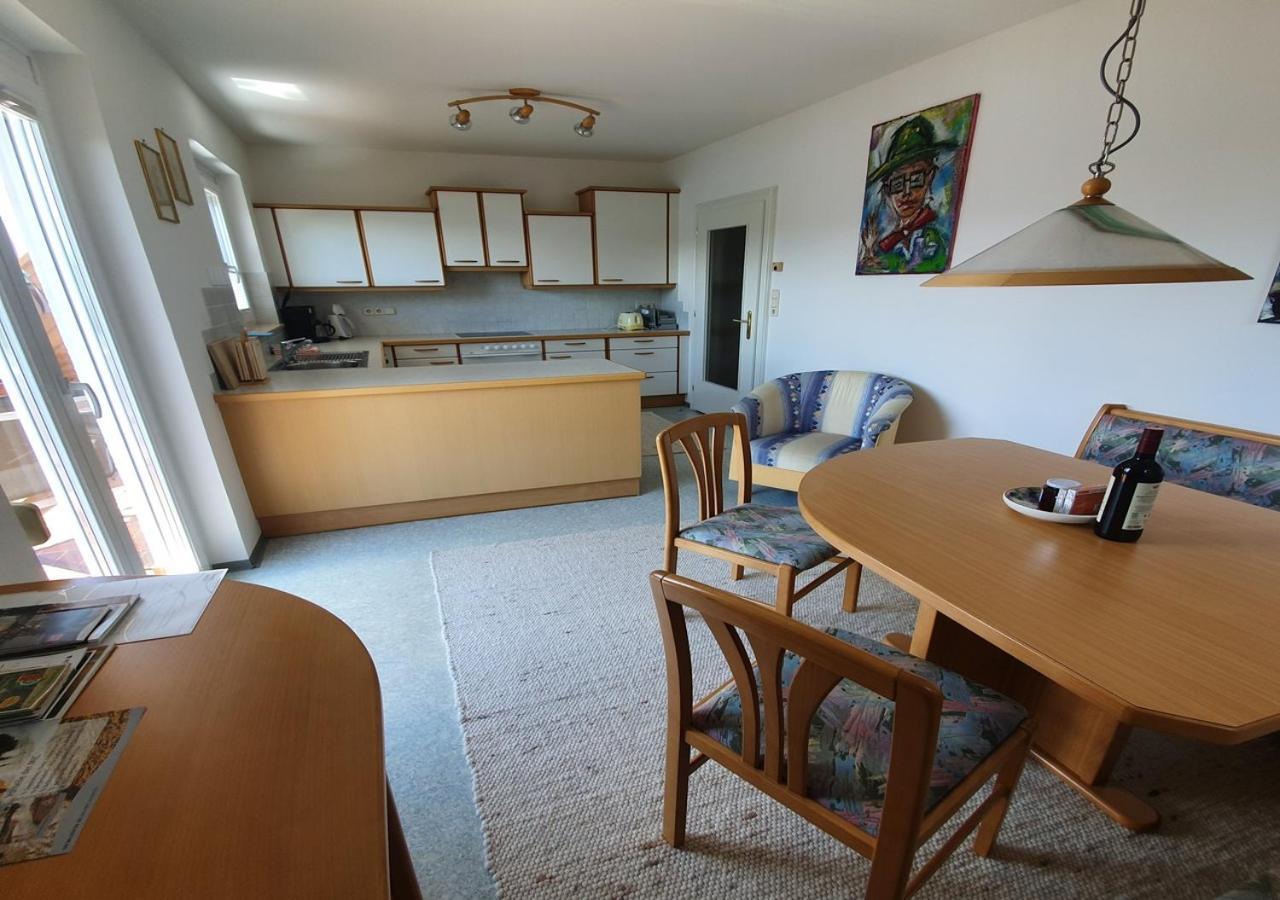 Haus Kraller-Urlaub Mit Seeblick Apartman Millstatt Kültér fotó