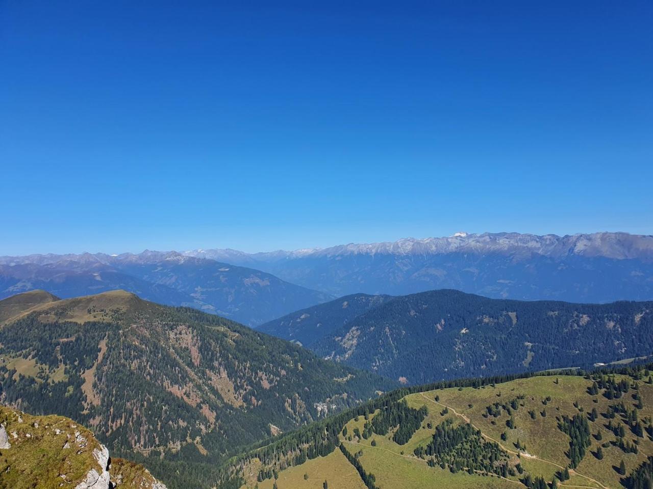 Haus Kraller-Urlaub Mit Seeblick Apartman Millstatt Kültér fotó