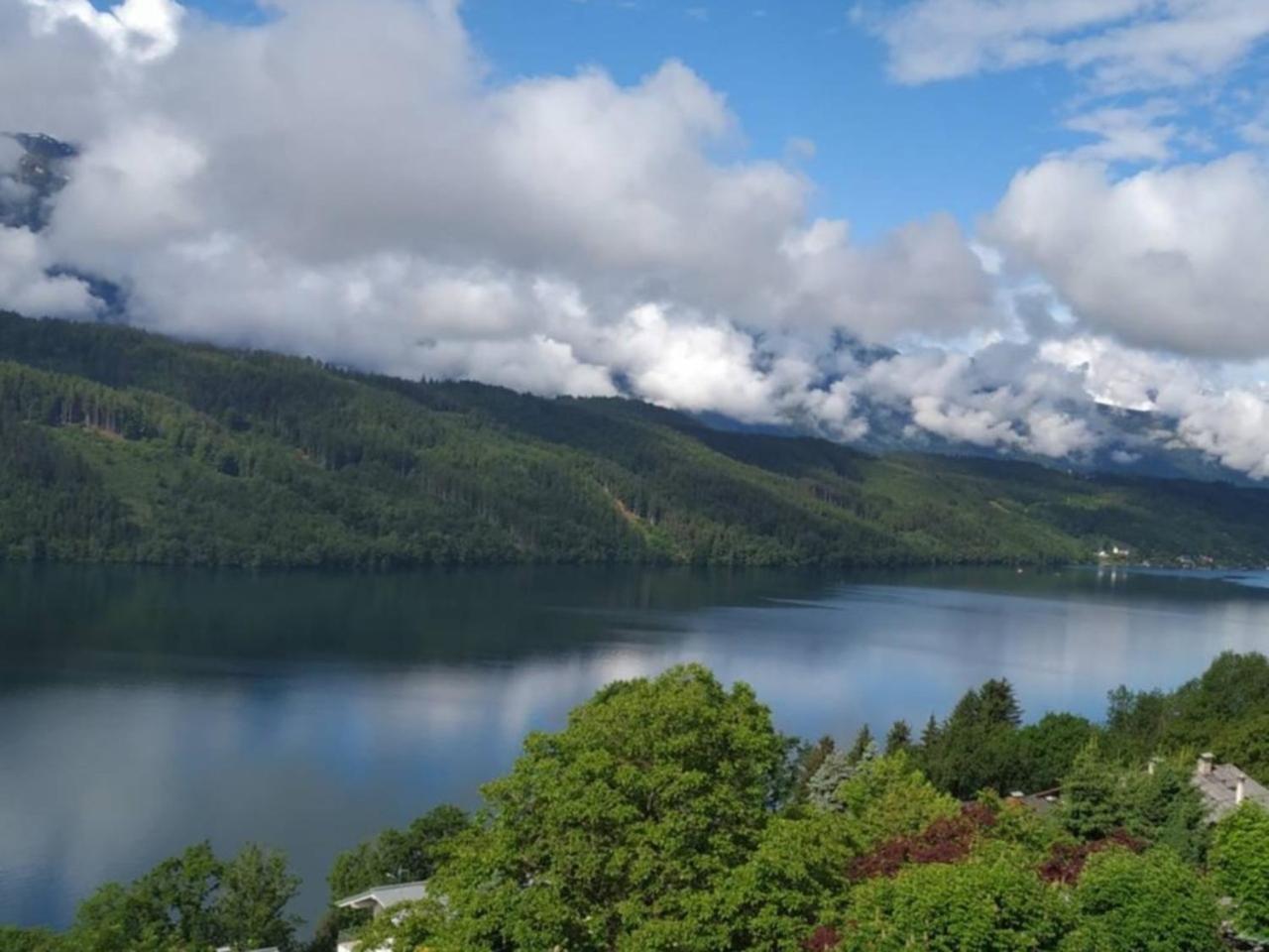 Haus Kraller-Urlaub Mit Seeblick Apartman Millstatt Kültér fotó