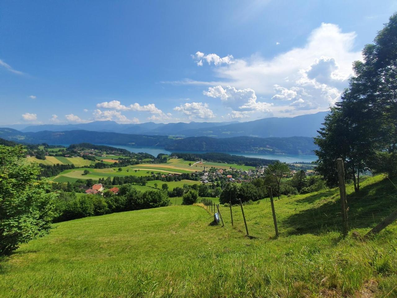 Haus Kraller-Urlaub Mit Seeblick Apartman Millstatt Kültér fotó